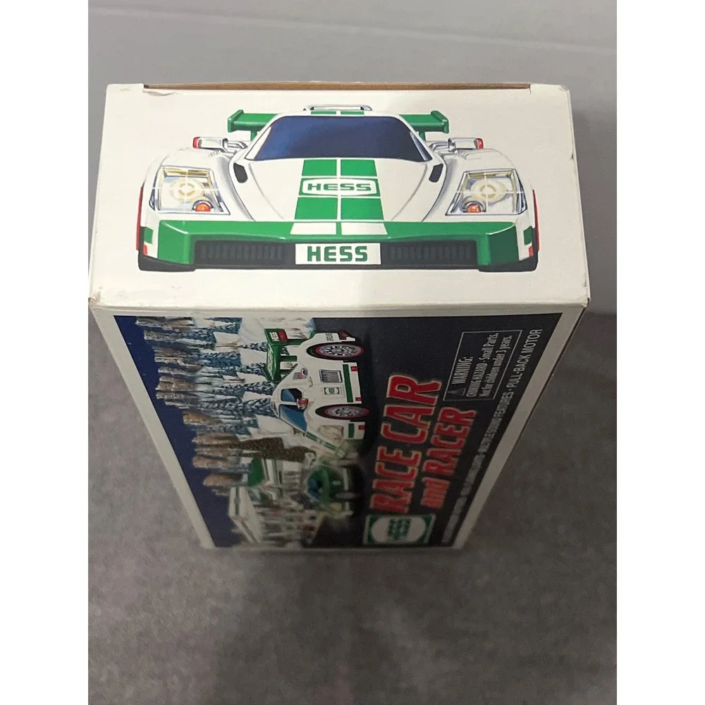 2009 Hess Race‎ Car and Racer Toy with Original Box White Green Collectible